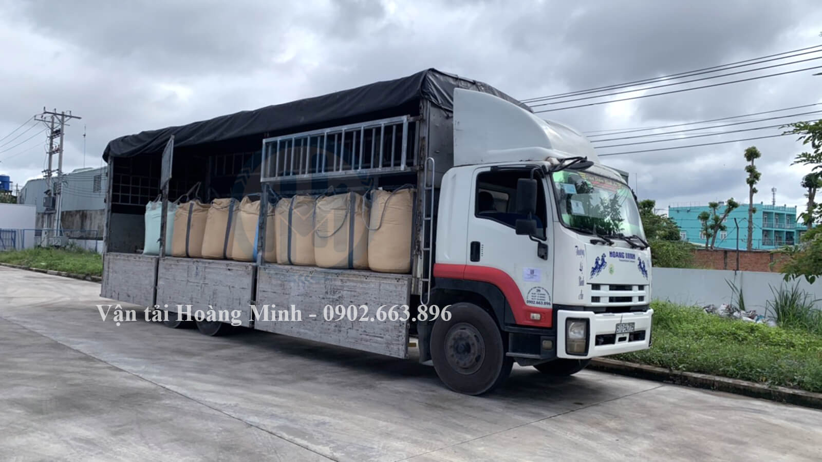 Hoàng Minh cho thuê xe tải chở hàng đi Tây Ninh