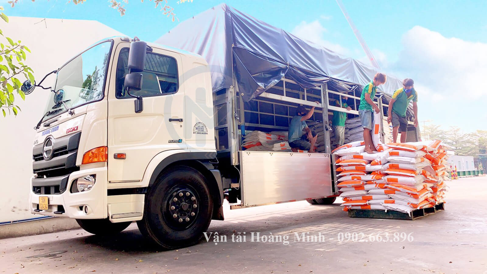 Vận tải Hoàng Minh cho thuê xe tải chở hàng huyện Long Thành