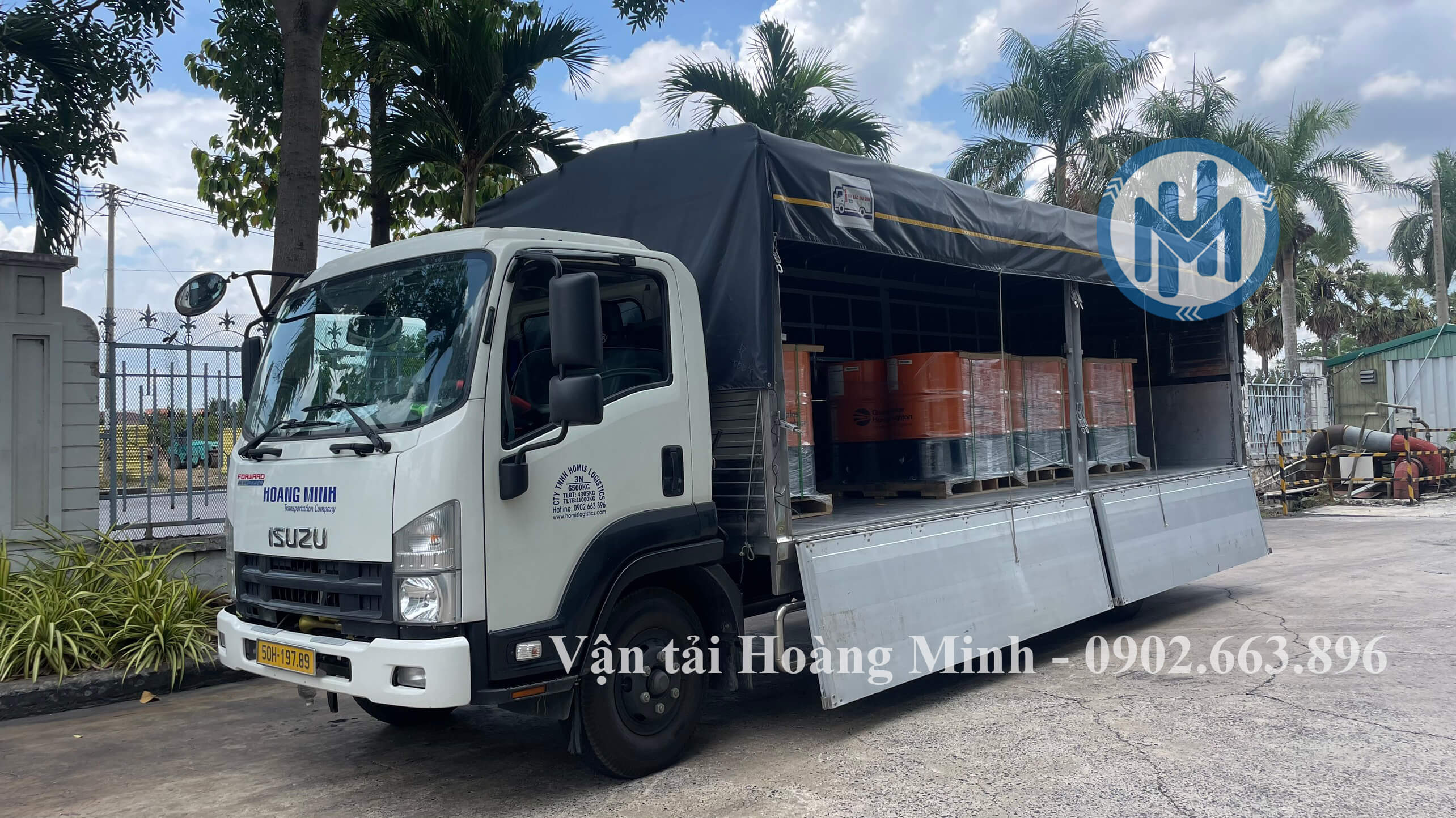 Vận chuyển hàng dầu nhớt nhanh chóng
