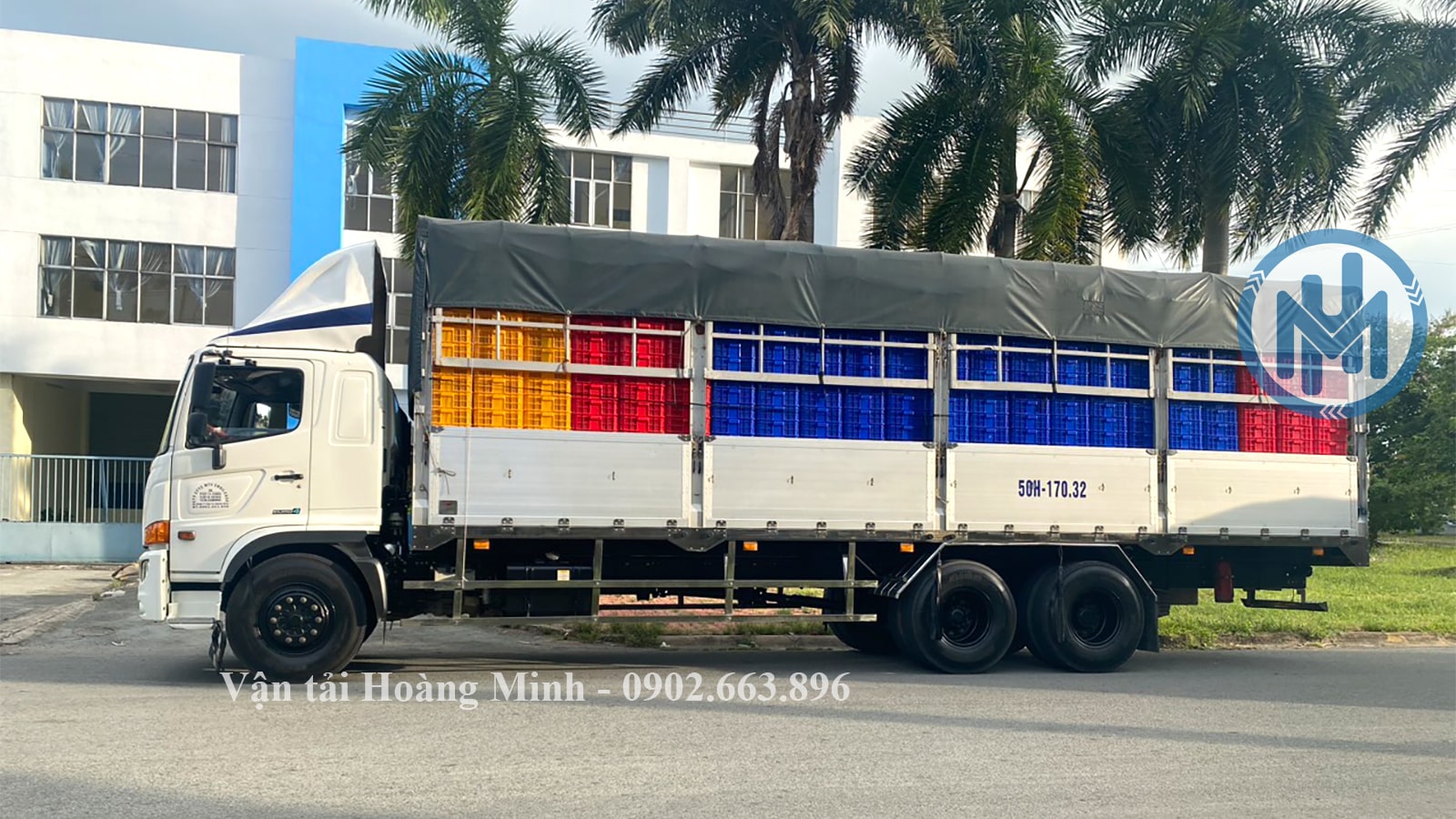 Vận chuyển hàng nhựa uy tín tại Nam Từ Liêm