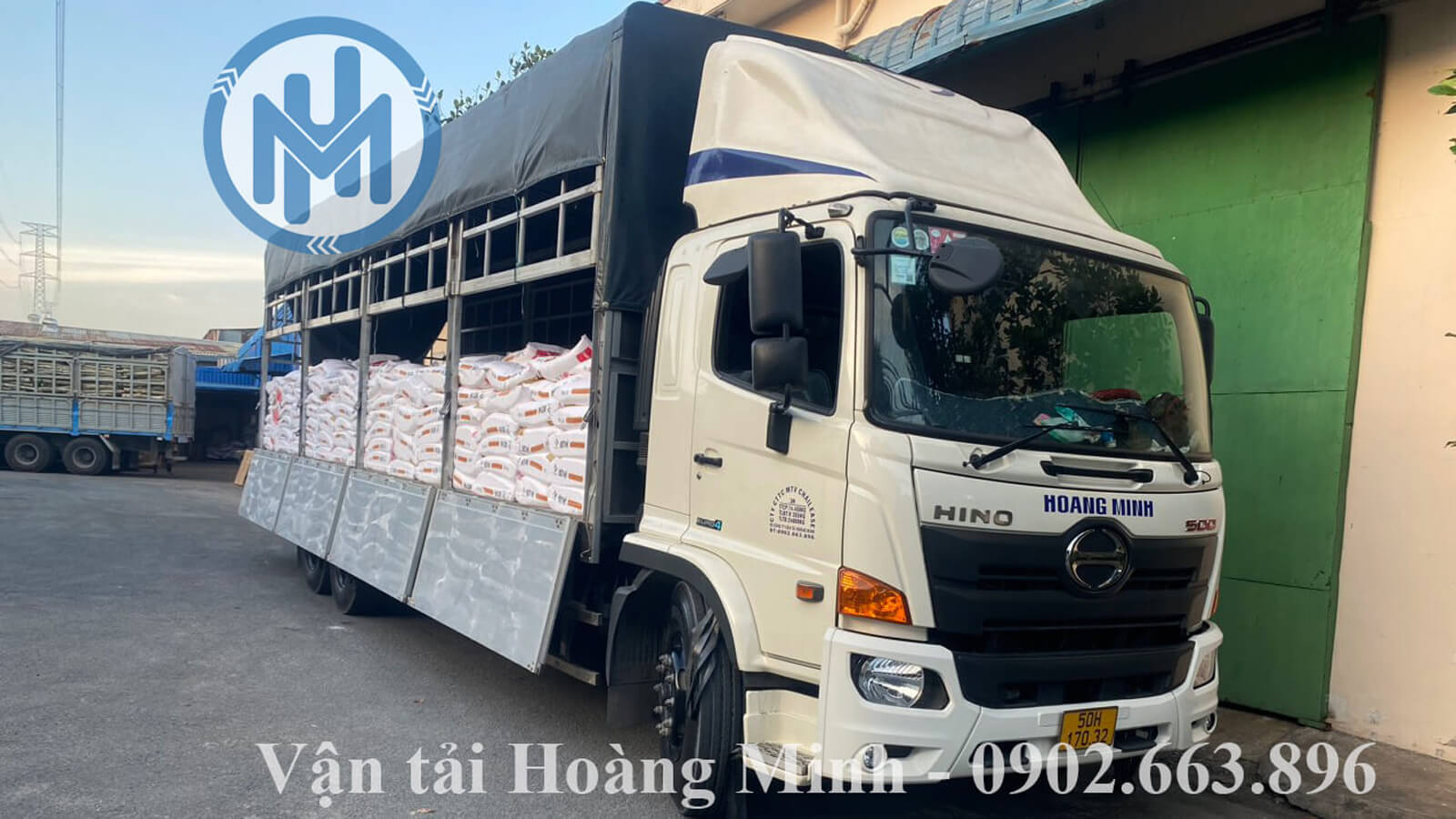 Cho thuê xe tải chở hàng tại KCN Phước Đông Cho thuê xe tải chở hàng tại KCN Phước Đông