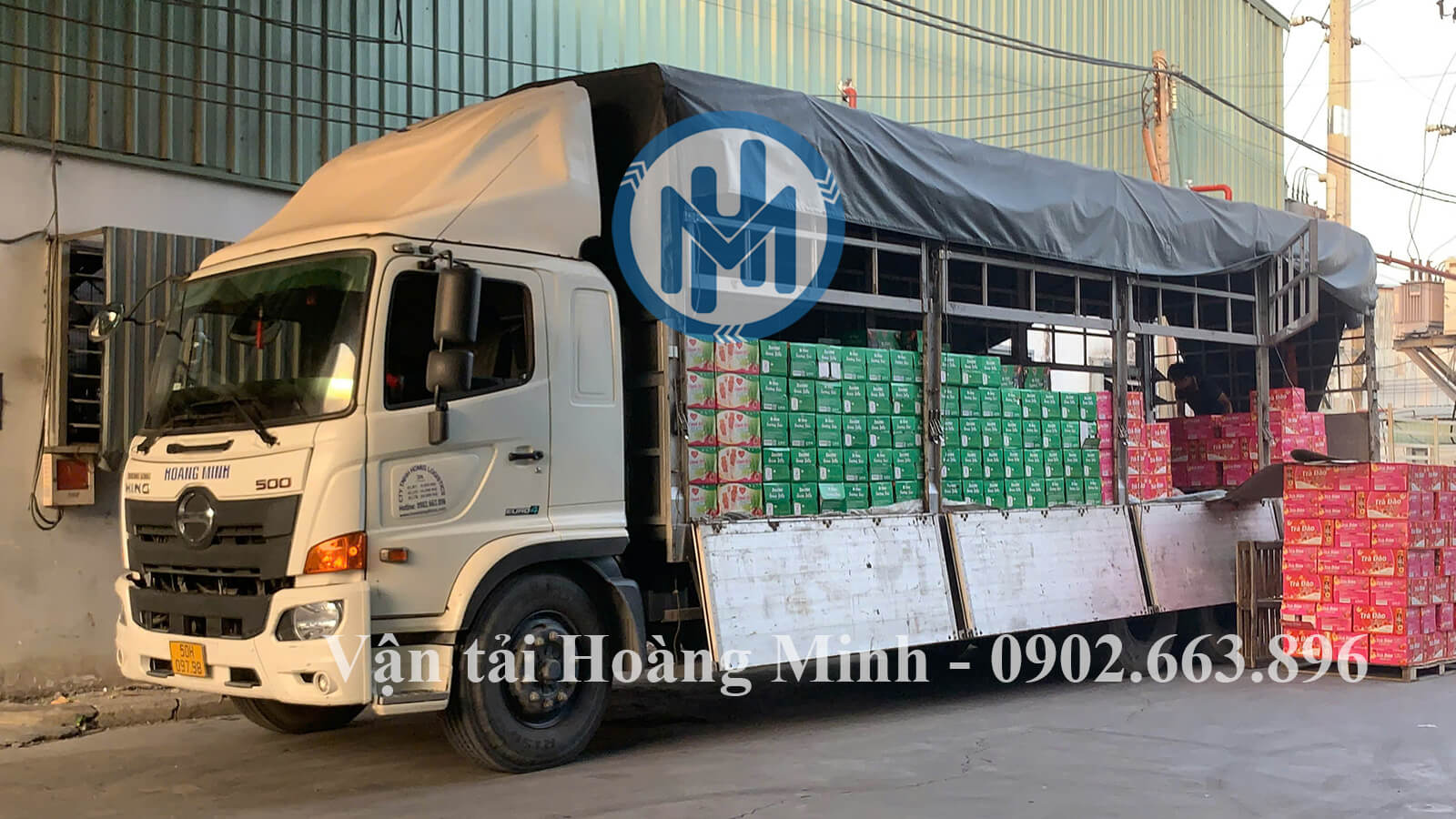 Chở hàng nước giải khát Chở hàng nước giải khát