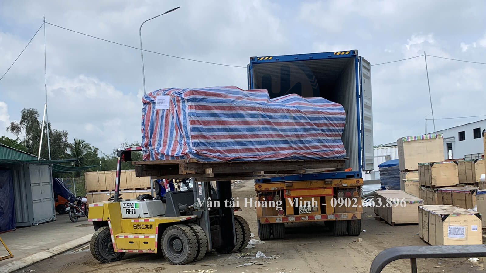 Lợi ích khi sử dụng hệ thống xe nâng ở Hoàng Minh