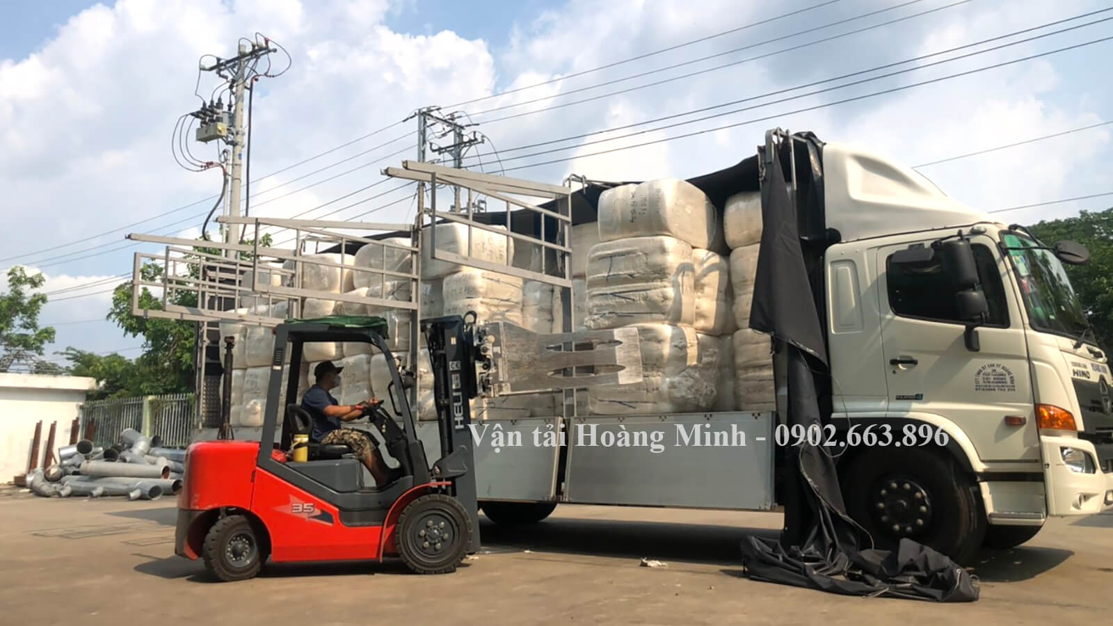 Lợi ích khi thuê xe nâng tại Hoàng Minh