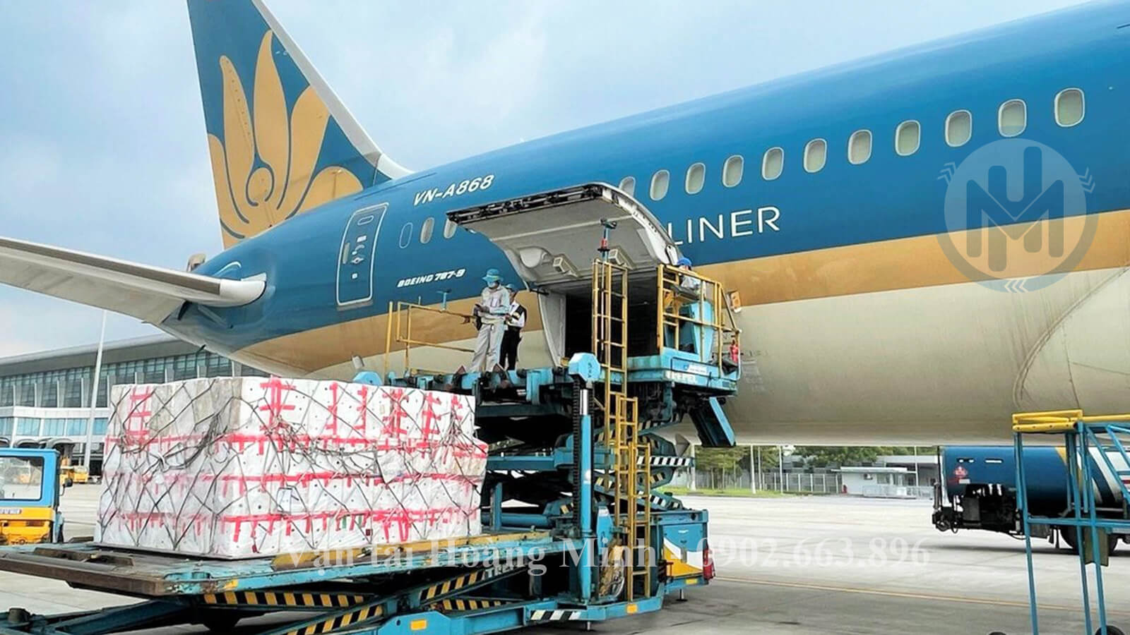 Đơn vị cho thuê xe tải ra vào sân bay Tân Sơn Nhất Đơn vị cho thuê xe tải ra vào sân bay Tân Sơn Nhất