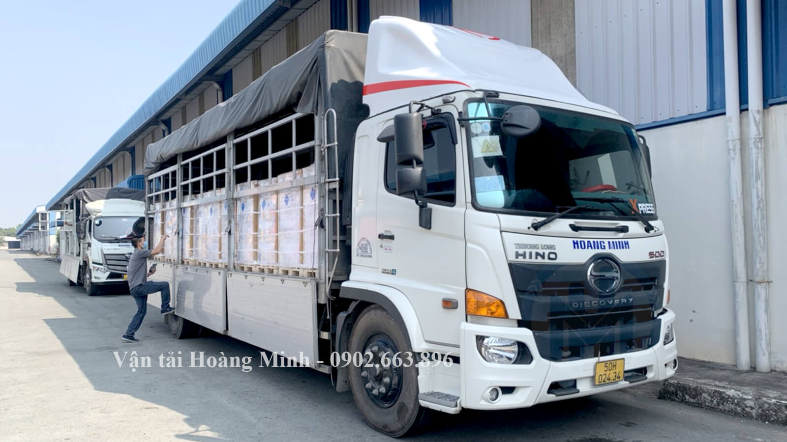 Vận chuyển hàng tiêu dùng