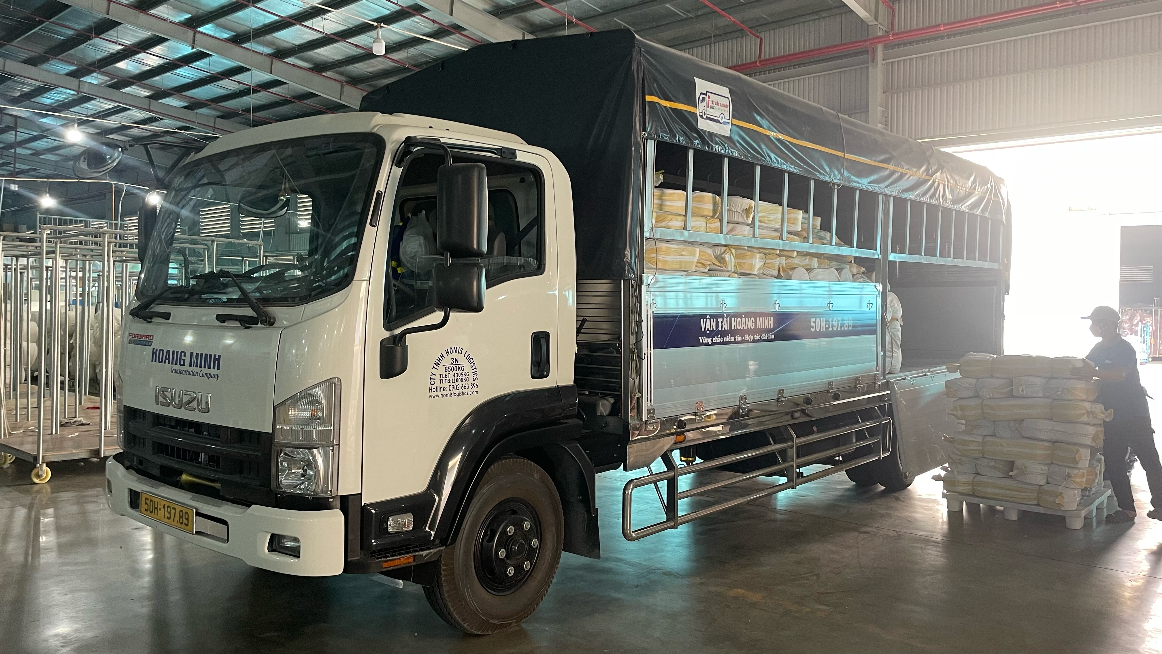 Xe tải chở hàng Đồng Nai Xe tải chở hàng Đồng Nai