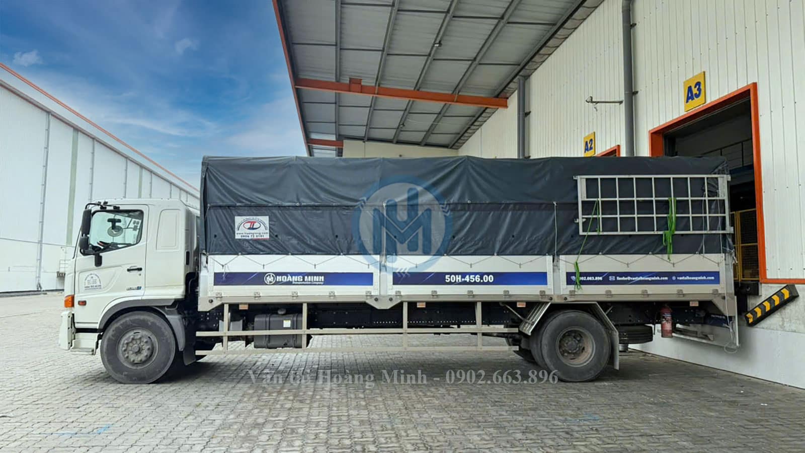 Hoàng Minh hỗ trợ giao nhận hàng tại kho và tận nơi theo yêu cầu Hoàng Minh hỗ trợ giao nhận hàng tại kho và tận nơi theo yêu cầu