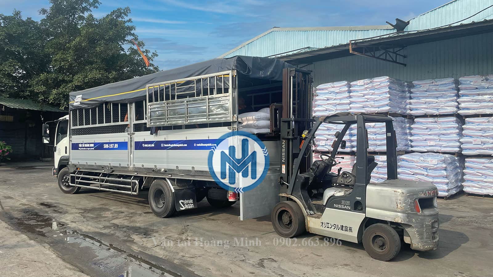Dịch vụ giao nhận hàng tận nơi từ An Giang đi Quảng Ngãi nhanh chóng trong ngày Dịch vụ giao nhận hàng tận nơi từ An Giang đi Quảng Ngãi nhanh chóng trong ngày