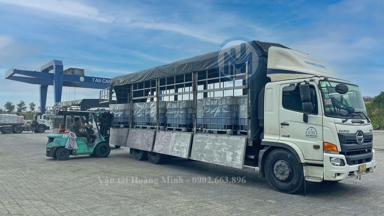 Nhận vận chuyển máy móc, vật liệu và nhiều loại hàng hóa từ An Giang đi Quảng Ngãi Nhận vận chuyển máy móc, vật liệu và nhiều loại hàng hóa từ An Giang đi Quảng Ngãi