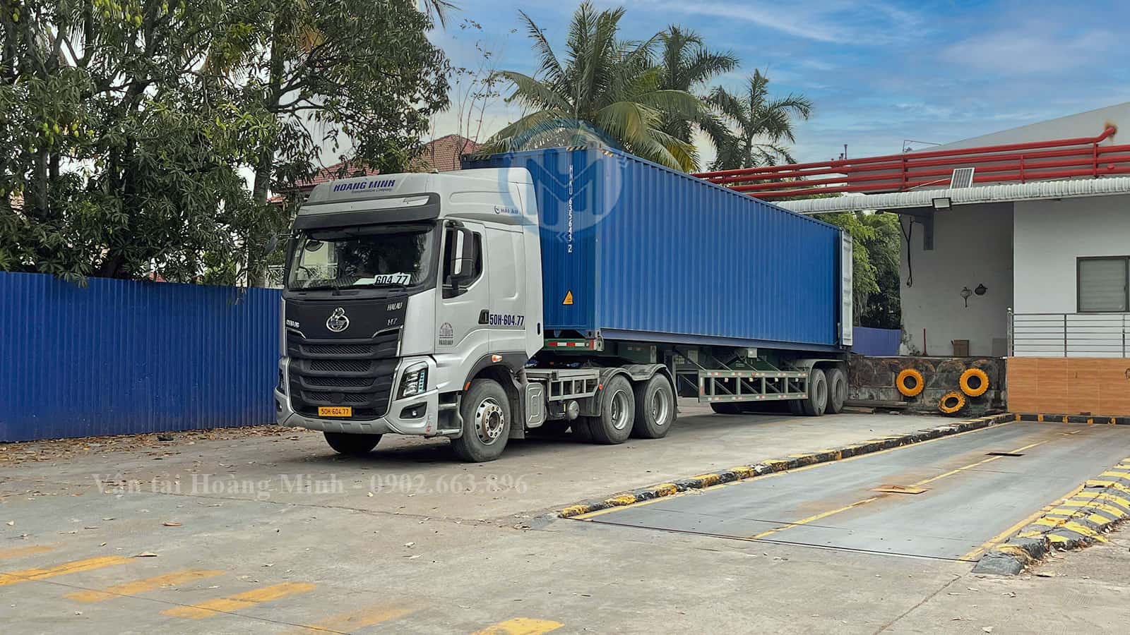 Xe đầu kéo container vận chuyển hàng từ Cà Mau đi Gia Lai giao nhận hàng tận nơi