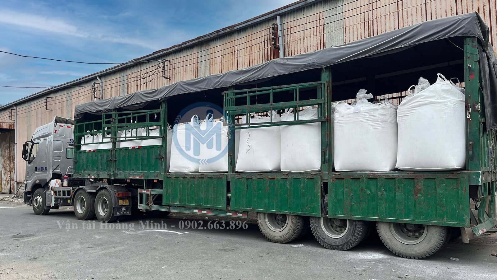 Hoàng Minh nhận chở đa dạng hàng hóa từ An Giang đi Đắk Lắk