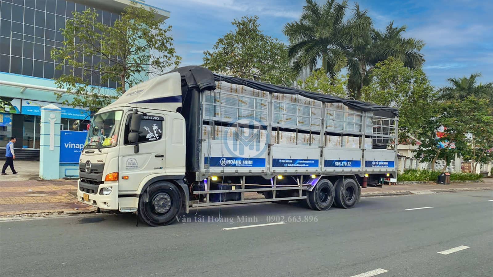 Dịch vụ vận chuyển hàng hóa đi các tỉnh Tây Nguyên - miền Trung an toàn, đúng tiến độ Dịch vụ vận chuyển hàng hóa đi các tỉnh Tây Nguyên - miền Trung an toàn, đúng tiến độ