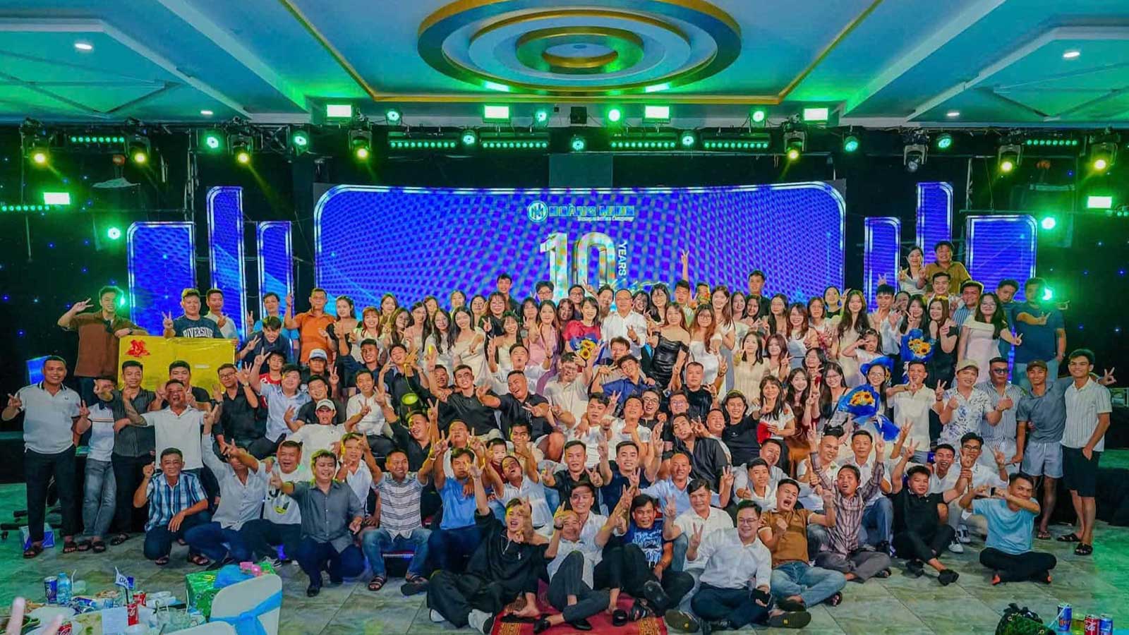 tap-the-nhan-vien-van-tai-hoang-minh-tham-gia-team-building-2026 Tập thể nhân viên Vận tải Hoàng Minh tham gia team building 2026