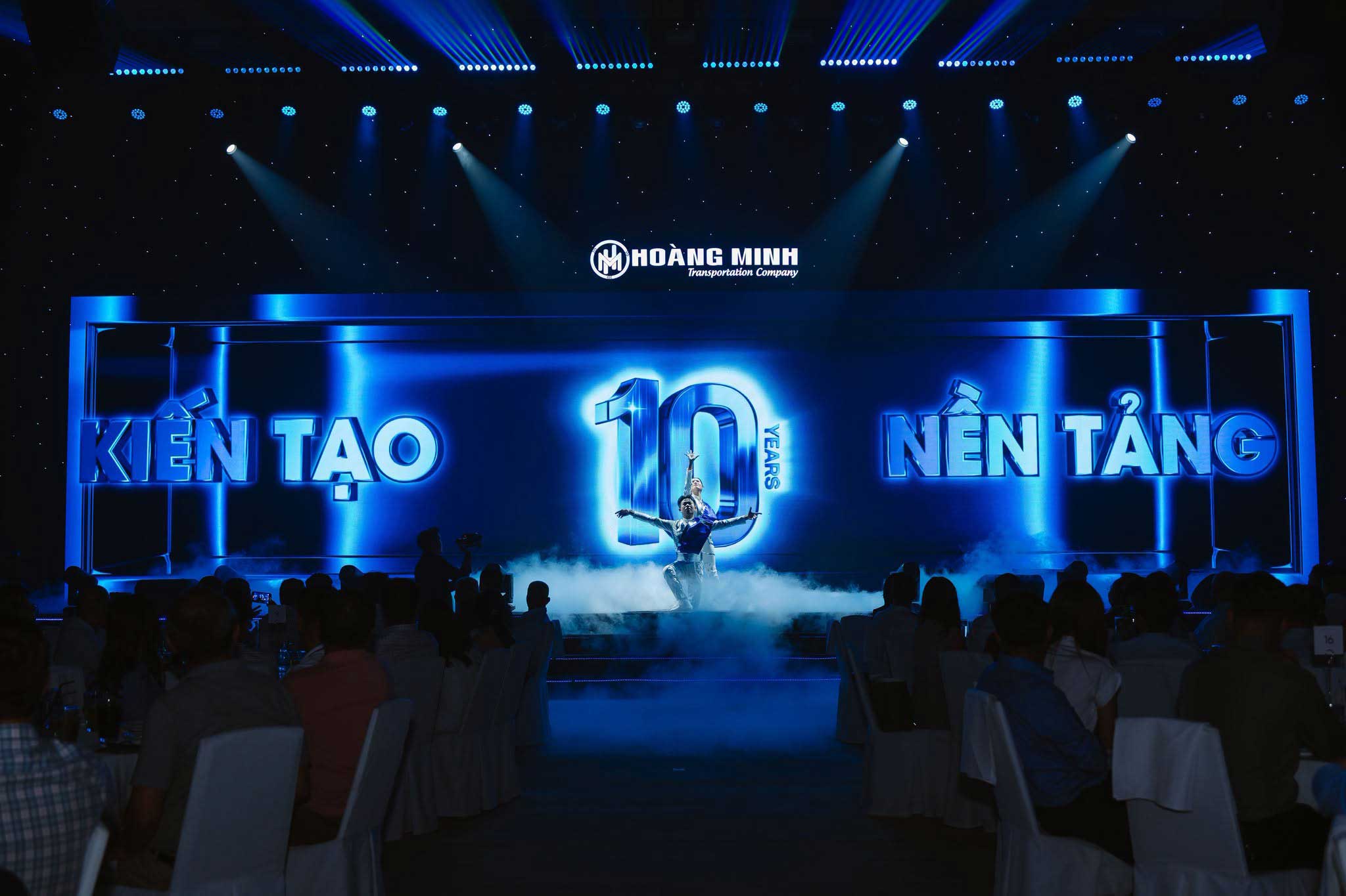 van-tai-hoang-minh-10-nam-kien-tao-va-phat-trien Vận tải Hoàng Minh 10 năm kiến tạo và phát triển