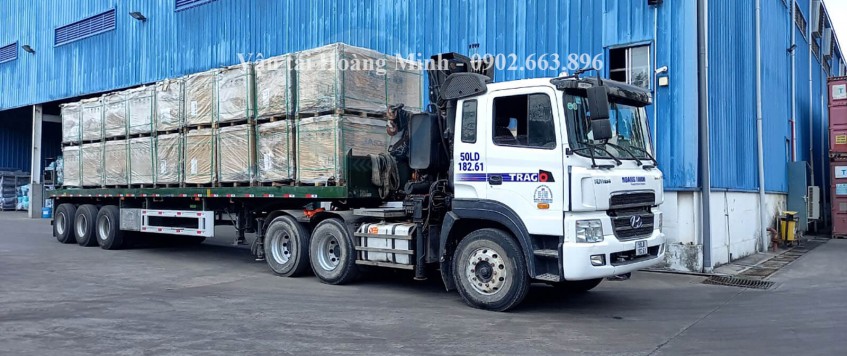 Dịch vụ xe tải chở hàng KCN Long Hậu uy tín & chuyên nghiệp