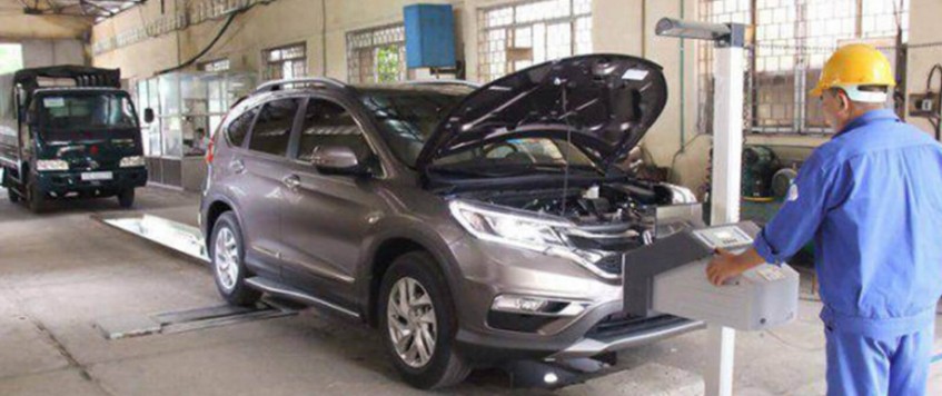 Từ 1/10, khi đi đăng kiểm không cần xuất trình bảo hiểm xe ô tô