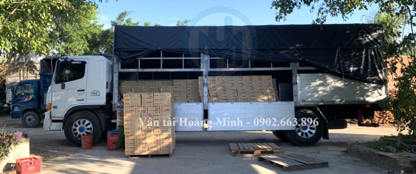 Vận chuyển hàng hóa tiêu dùng thực phẩm