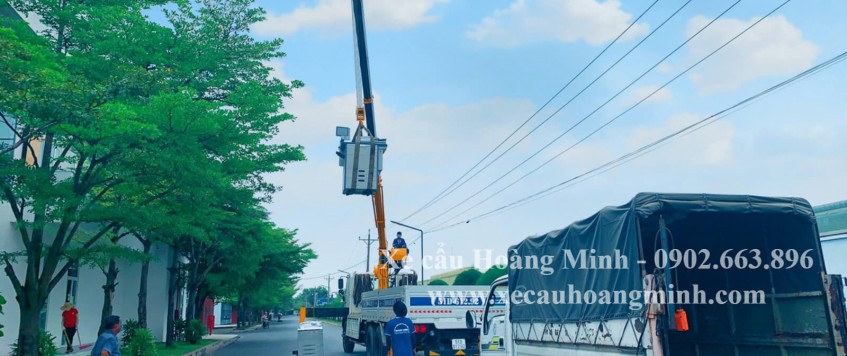 cho thuê xe cẩu hàng hóa an toàn